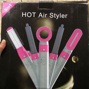 5-in-1 Hot Air Styler
